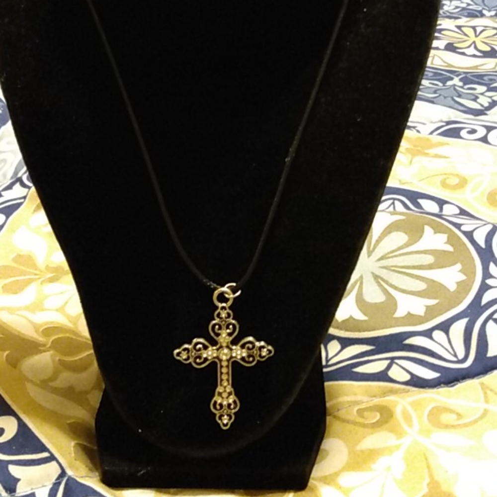 Ladies Cross Necklace